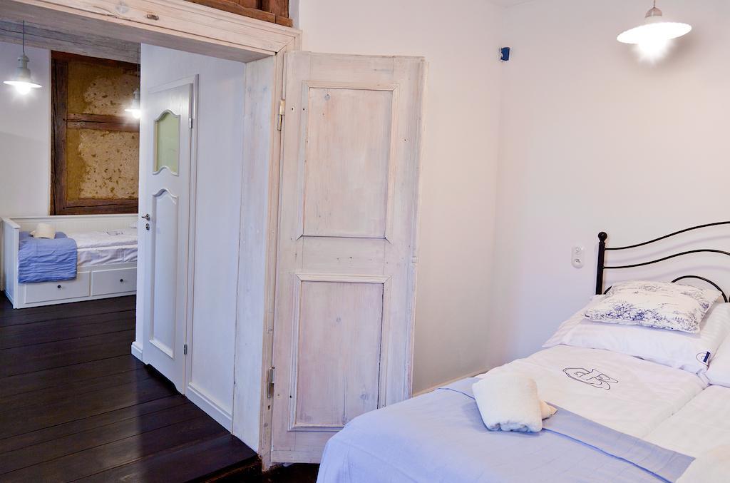Bed and Breakfast Barokowy Zakatek à Świdnica Chambre photo